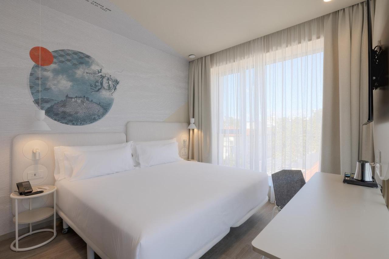Hotel Occidental Lubiana Esterno foto